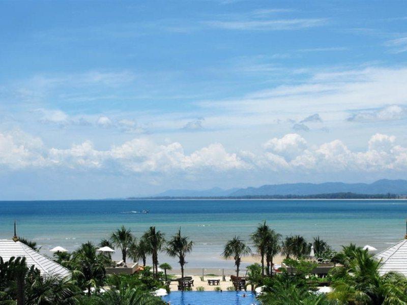 Marriott Resort And Spa Nai Yang Beach Exterior photo